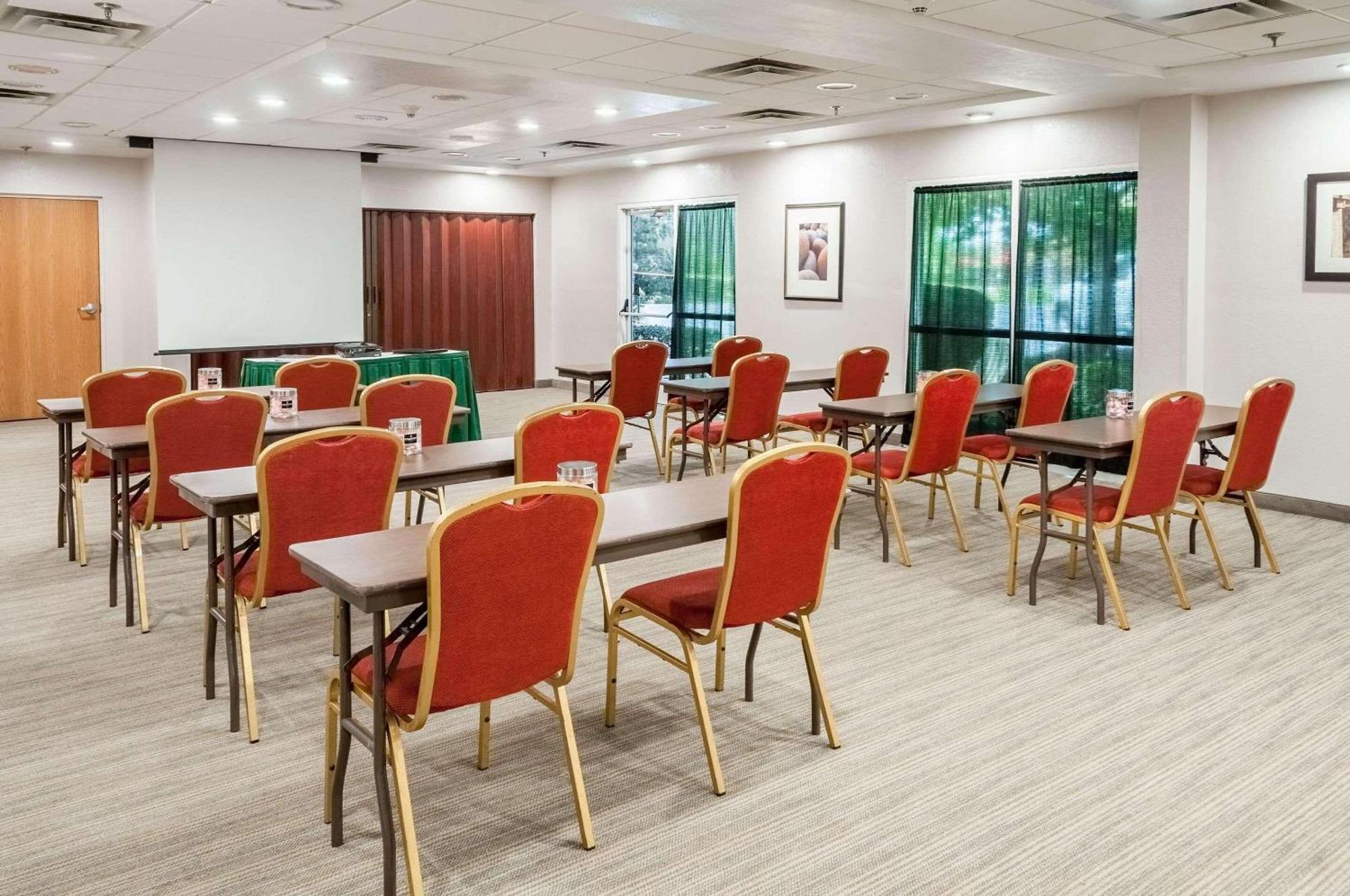 Country Inn & Suites By Radisson, Cookeville, Tn Esterno foto