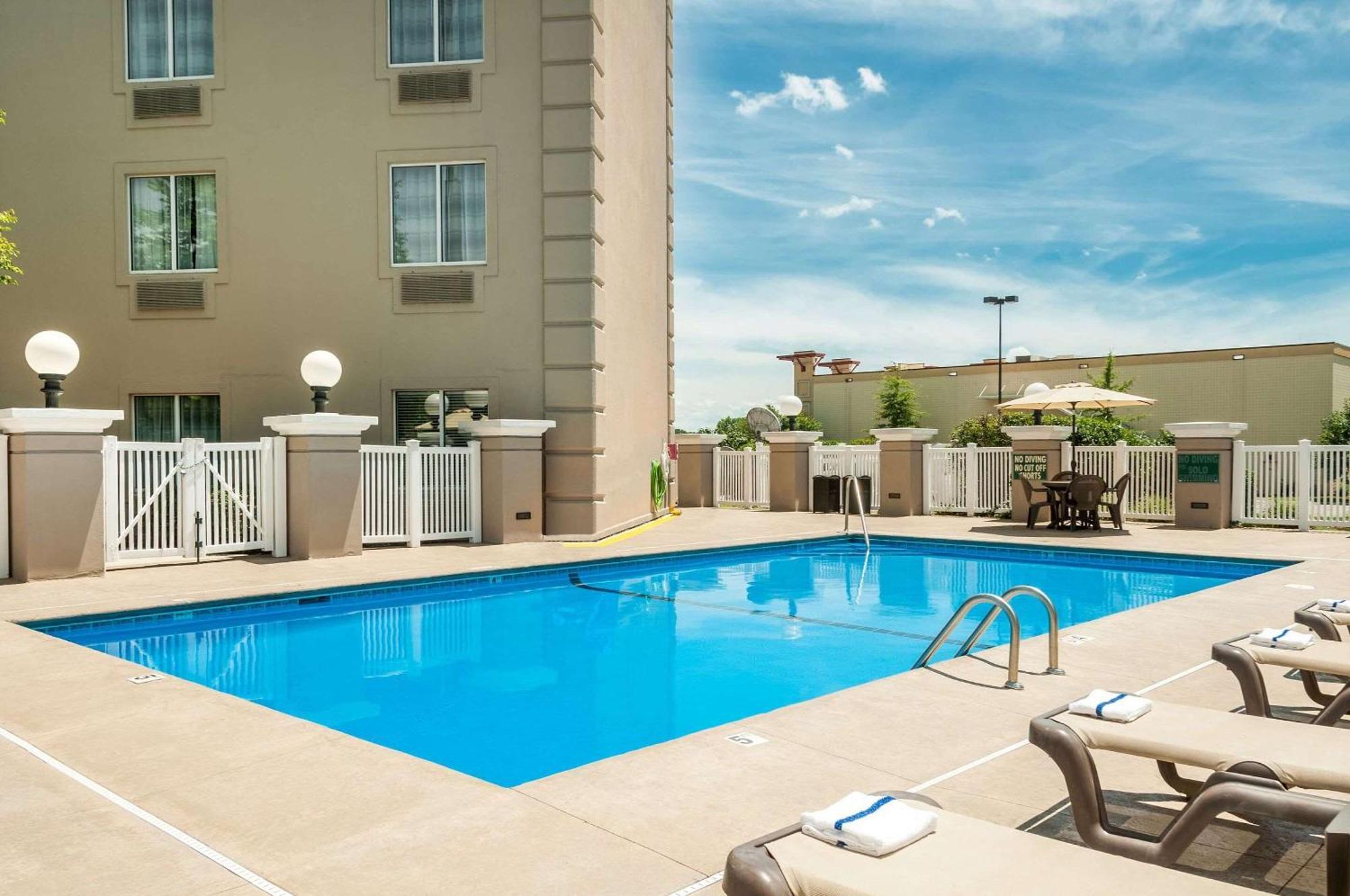 Country Inn & Suites By Radisson, Cookeville, Tn Esterno foto